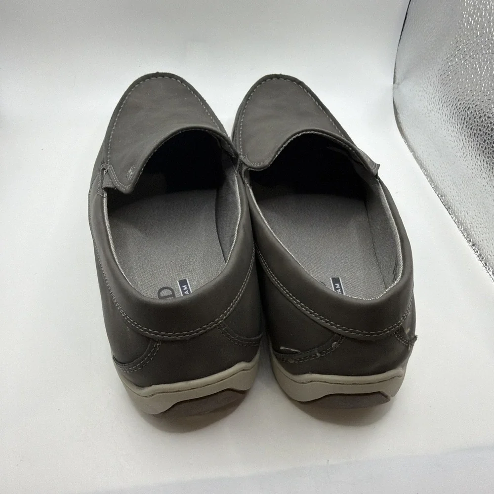 Izod Mens Seapoint Gray Sneaker Slip On Boat Beach Shoe Memory Foam. New Size 12